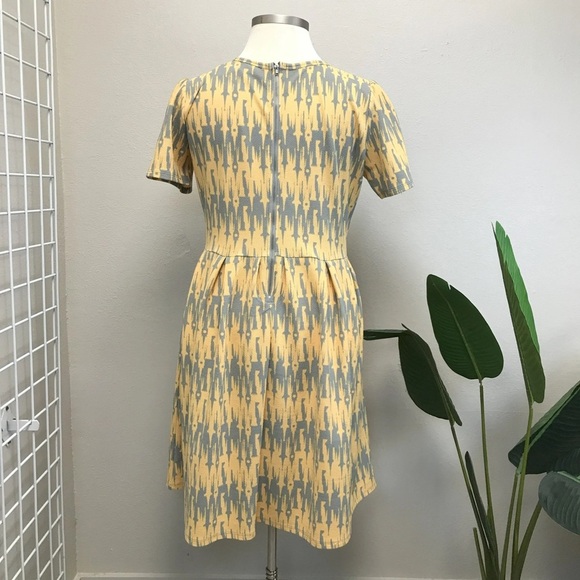 Lularoe Disney Castle Print Amelia Dress - Size 3X - Picture 2 of 3